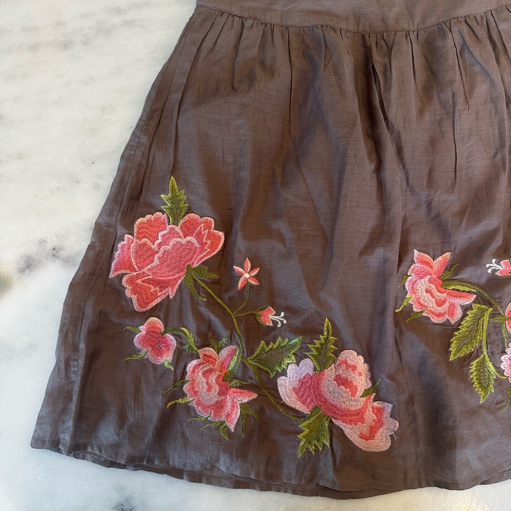 High Waisted Floral Embroidered Brown Skirt